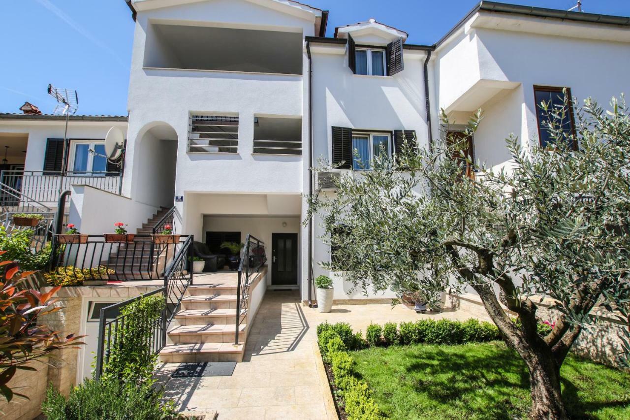 Ferienwohnung Apartman Mila Poreč Exterior foto