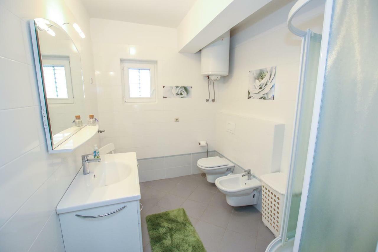 Ferienwohnung Apartman Mila Poreč Exterior foto